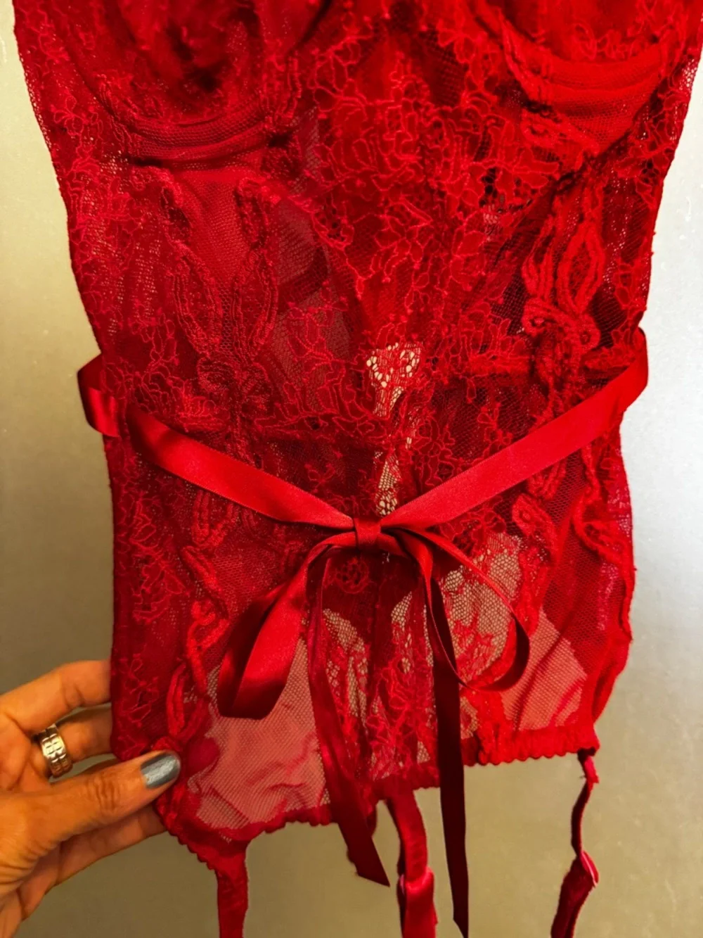 Agent Provocateur Love Red Lace Bustier with Garter Straps - Picture 2 of 3